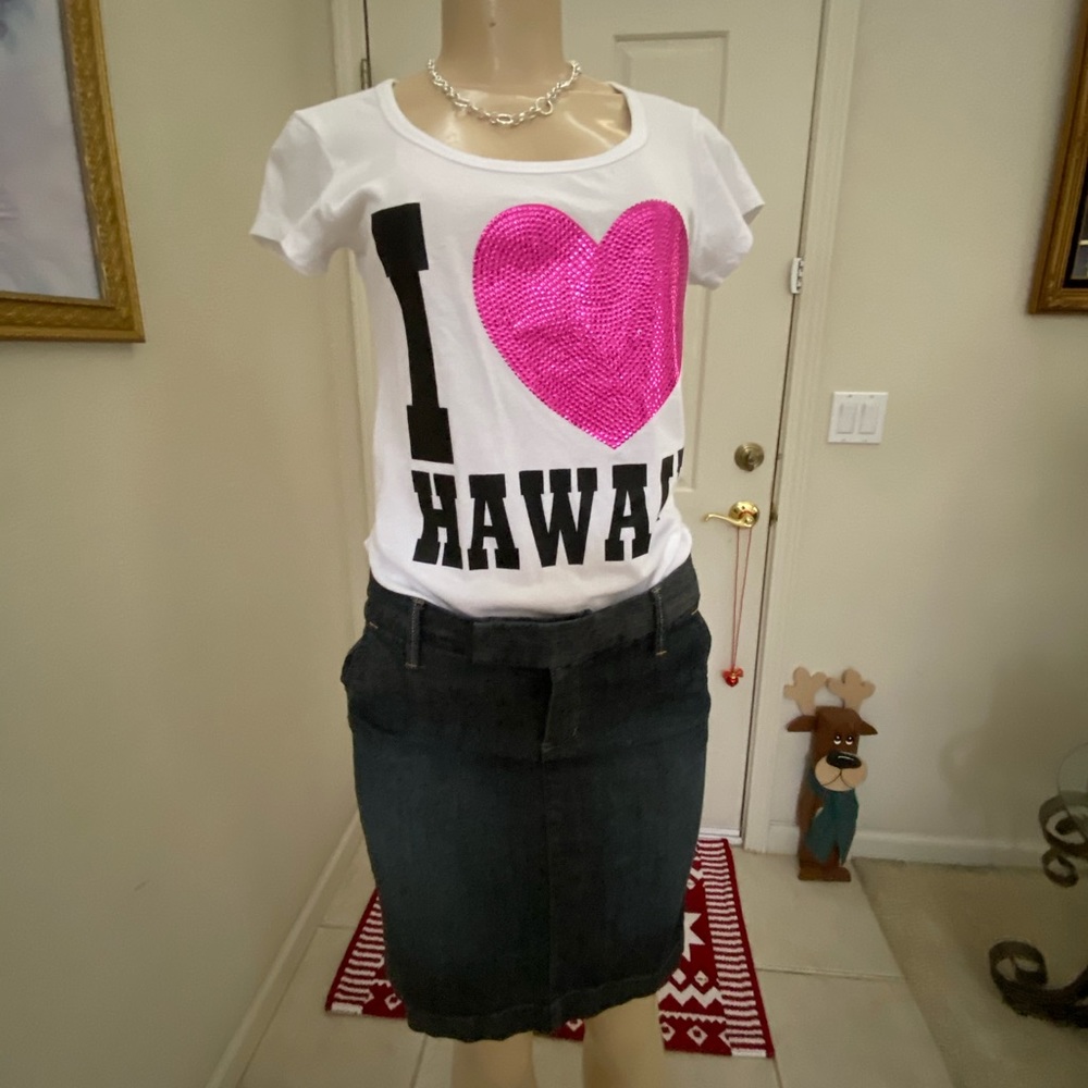 “WEAR CODE” “I 💗 HAWAII” Super cute, 🏝 T-Shirt